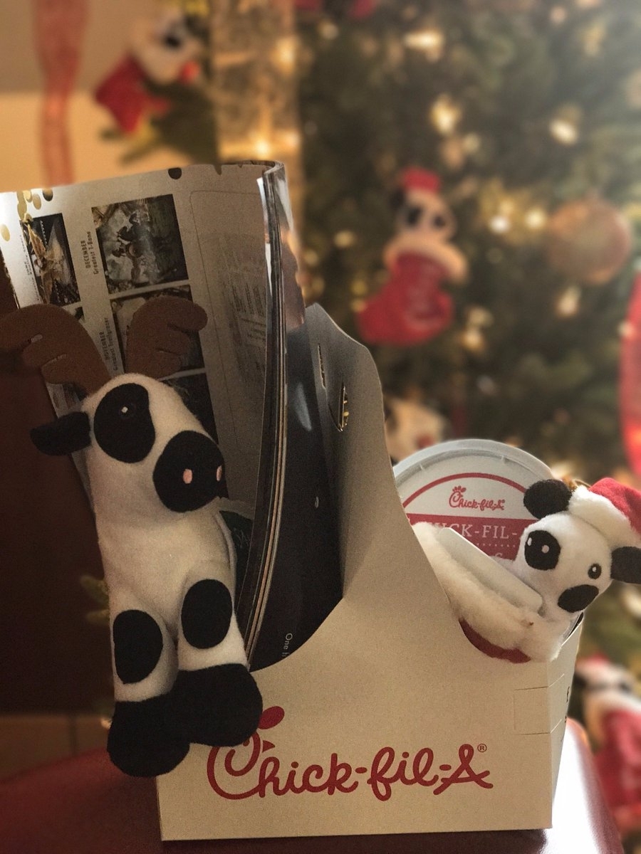 Chick A Fil Ornament Calendar