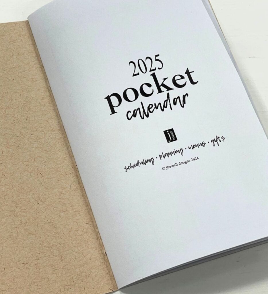 clean pocket-sized 2025 calendar for printing
