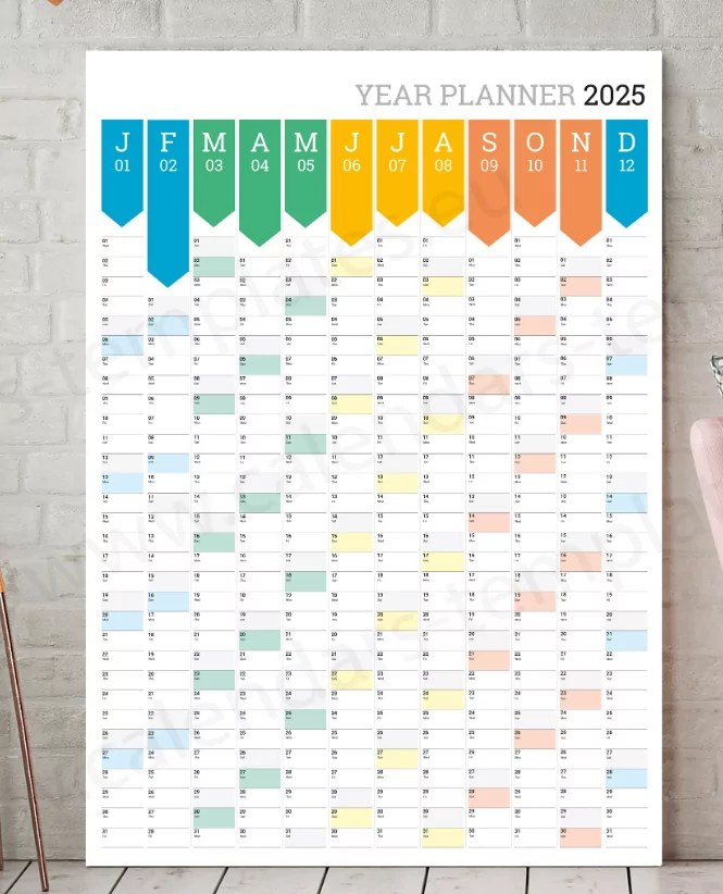 2025 wall calendar decor ideas for home workspace